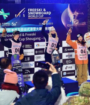 Anna Gasser Instagram - Thanks China ♥️ Grateful to start my contest season with a win and always love to share the podium with @tess_coady and @miyabionitsuka 💫 congrats to all the whole field  for pushing it🤯 
📷 @fissnowboard @silviamittermul