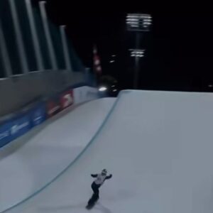 Anna Gasser Instagram - Thanks China ♥️ Grateful to start my contest season with a win and always love to share the podium with @tess_coady and @miyabionitsuka 💫 congrats to all the whole field  for pushing it🤯 
📷 @fissnowboard @silviamittermul