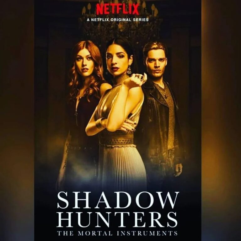 Anna Hopkins Instagram - Thinking of and missing our #shadowfam. Sending you all some pure-evil fire-burning hugs. 😈❤️🔥#shadowhunters