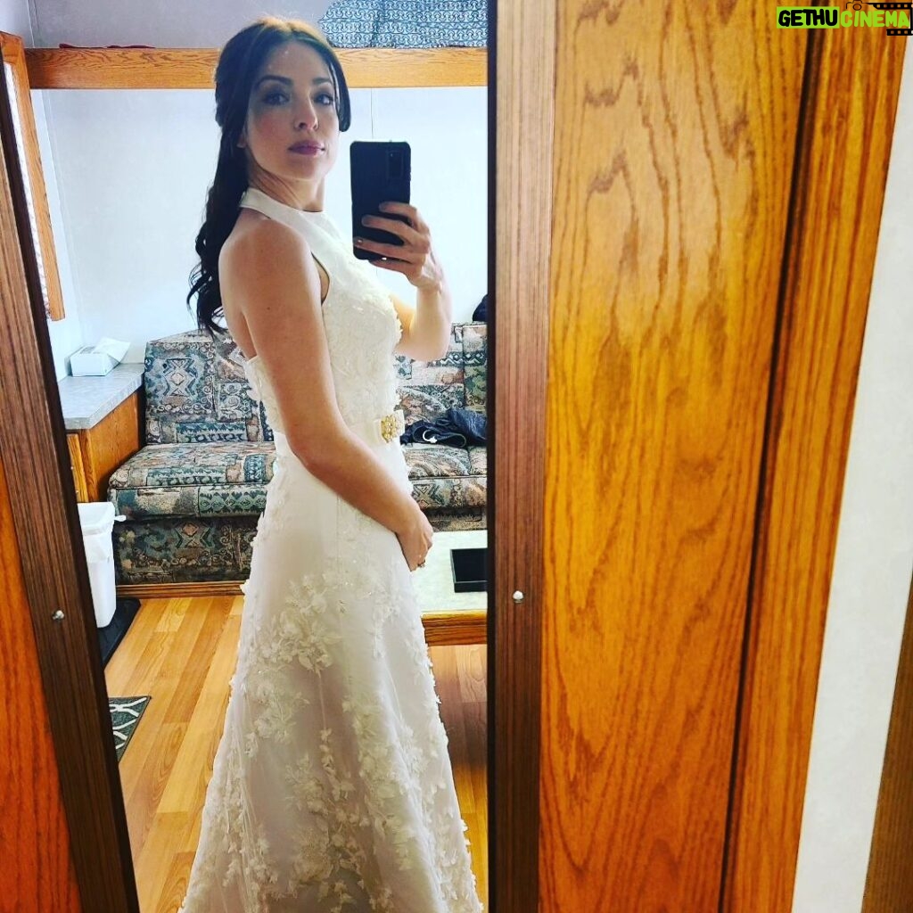 Anna Hopkins Instagram - Had a great time on @ridehallmarkchannel! Horses and wedding dresses and flowy hair and Lake Louise. Couldn't have asked for anything more!