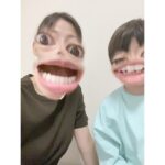 Anna Ishii Instagram - ドラマ「彼女たちの犯罪」 最終話、見てくださりありがとうございました！ たくさんの感想、嬉しい。 実は、大輔との最後のシーンを撮り終わった後 少しだけ大輔と動物を見ることができました。 本編では一緒に見れてないけど 「約束ちゃんと果たせたね！」って 2人ではしゃぎながら、少しの間満喫しました。 待ち時間もずーーっと遊んでて楽しかったね☺︎ はるくん、ありがとう。