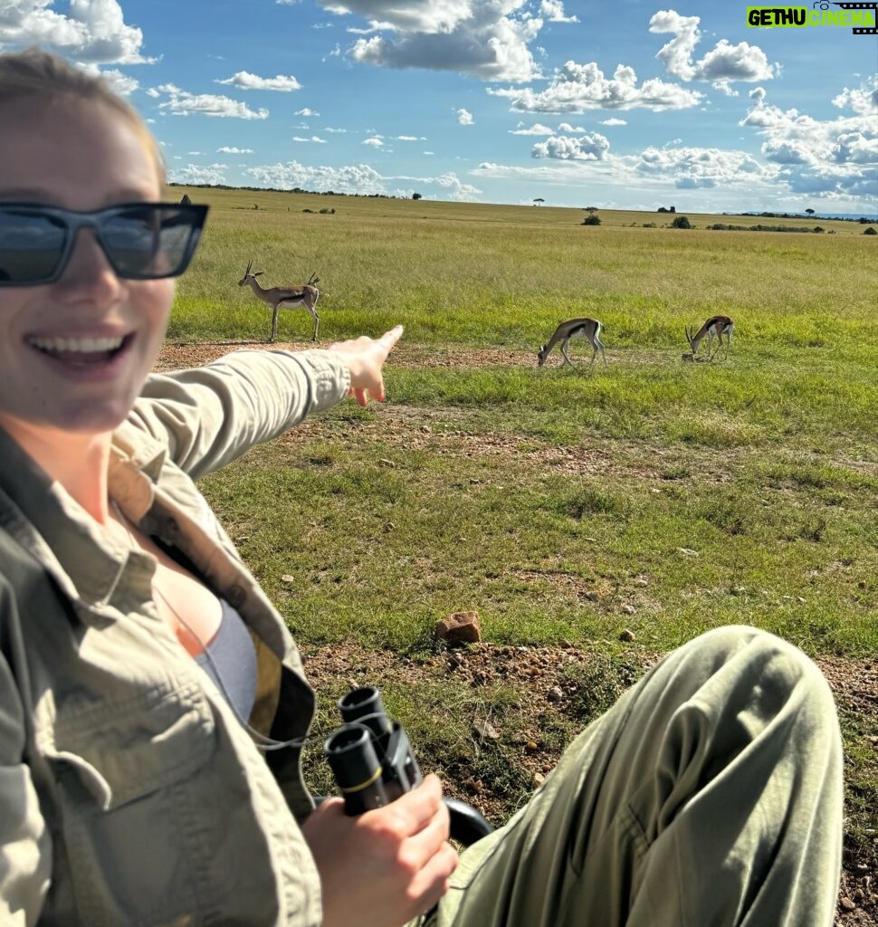 Anna Kadeřávková Instagram - POV: you take me on a safari date 🦁🤠