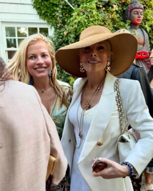Anna Kulinova Instagram - And let’s the hamptons summer-fun begin!!! 👍🥰☀️Great events 🎉🥂 @blumarhamptons ✨
@southampton_inn ✨
-Wonderful time catching up with Fabulous friends @liebaness @jasonbinn @zacherdem @katiecouric @real_sharpton 🤩 #weekend #greatevents #redcarpet #wonderfultime #fabolous #hamptons #hamptonsstyle #socialite #luxurylifestyle #actorslife #fame #picsoftheday #instagood #katiecouric #alsharpton #75main #servingthehamptons