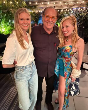 Anna Kulinova Instagram - About last night, had an AMAZING time @ @theempirehotel - Fundraiser for ⭐️
“Taking Wing” ⭐️Legends of Emimencia” theater project. 🎭💫 what a Fun night!!! #genefischer #broadway #stage #actingismypassion ##stageacting #fundraiser #magical #empirehotel #greattime #instagood #actorslife #takingwing #legendsofemimencia