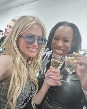 Anna Kulinova Instagram - HOLIDAY CHEERS from HEED NYC  @heednyc 😎 @industryrules X @foravi 
I’m soo Greatfull I had the opportunity to be the Host of this Fabolous Holiday event featuring the Fantastic One of a kind sunglasses 😎🤩
THANK YOU 🙏  soo much to HEED NYC for this collaboration! ❤️ and made me part of their family! Many Thanks to all of you who attended and came to meet the Super Talented Designer Taheed Watson!!! 🌟𝙃𝘼𝙋𝙋𝙔 𝙃𝙊𝙇𝙄𝘿𝘼𝙔𝙎 𝙀𝙑𝙀𝙍𝙔𝙊𝙉𝙀!!! 💖💫Come to try and  pick up your favorite shades 💋
𝙋𝙝𝙤𝙩𝙤 𝘾𝙧𝙚𝙙𝙞𝙩 @photo.robnyc 📸 ⚡️
Available at:
@foravi ✨ @opreyewear ✨
@moxytimessquare and @moxyhotels NATIONWIDE 🔜  #heednyc #sunglasses #holidayevent #uniquesunglasses #oneofakind #befearless #befree #takeheed #luxuryeyewear #bestsunglasses #makeastatement #beautiful #happyholidays #industryrules #foravi #annakulinova #instagood #amazing #superstar