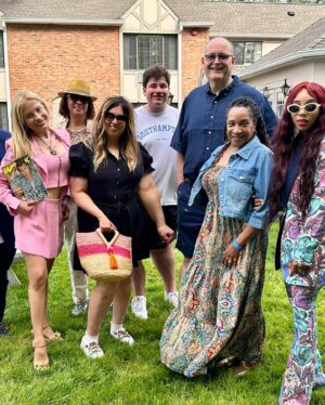 Anna Kulinova Instagram - TBT last weekend Memorial Day fun in the Hamptons!!! 
GREAT time collaborating and socializing with Amazing people @danspapers ✨ @vickischneps ✨ @donjuliotequila and the great team of @hamptonsstoryboard 💫 @dawnemarienyc1 
it was lovely meeting the Mayer of Southampton William Manger Jr. & and The First Lady of Philanthropy of NY Beautiful @jeanshafiroff ⭐️💖 
Check out her book: "SUCCESSFUL Philanthropy How To Make a Life By What You Give BY JEAN SHAFIROFF available on AMAZON & At "Barnes and Noble" 💥
#hamptonsstoryboard #hamptonsfun #memorialday #jeanshafiroff #jeanshafiroffsuccessfulphilanthropy #danspapers #philanthropy #socialteesnyc #fabolous #prettyinpink #rose #donjuliotequila #amazing #actorslife #instagood #annakulinova