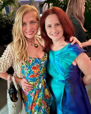 Anna Kulinova Instagram - About last night, had an AMAZING time @ @theempirehotel - Fundraiser for ⭐️
“Taking Wing” ⭐️Legends of Emimencia” theater project. 🎭💫 what a Fun night!!! #genefischer #broadway #stage #actingismypassion ##stageacting #fundraiser #magical #empirehotel #greattime #instagood #actorslife #takingwing #legendsofemimencia