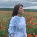 Anna Kuzina Instagram - Почти Клод Моне 💭 По дороге в Одессу. Сегодня мой любимый «Хаос»🤍 #хаос #теарт #гастроли