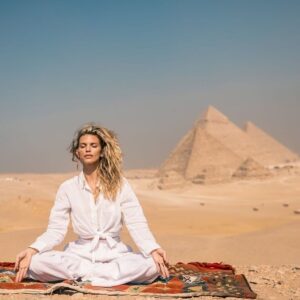 AnnaLynne McCord Instagram - …come away with me, in the night. #Egypt#EgyptTravel#Retreat#AncientEgypt#DivineFeminine#DivineMasculine#NewParadigm#GoldenAge#HigherConsciousness#5D#NewEarth#Awakening#Kundalini#Starseed#TheFutureisNow —— @unknownegypttravel 🇪🇬