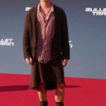 Anna Pettinelli Instagram - Incredibile!! Siete d’accordo che sia l’unico al quale la gonna sta bene?? Che uomo!!#sexsymbol #sexy #bradpitt #fashion 💕💕