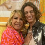 Anna Pettinelli Instagram - Stanchi ma felici. Un’altra meravigliosa avventura che si conclude. Orgogliosa di far parte del miglior format dedicato alla musica della tv italiana. Se non fosse per Amici molti talenti rimarrebbero nell’ombra senza nessuna possibilità di emergere. Amici: una scuola di musica e di vita. A proposito: sono aperti i casting, non perdete tempo iscrivetevi!! #musica #passione #show #amici