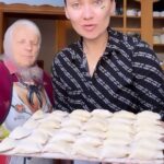 Anna Salivanchuk Instagram - Сьогодні день захисту дітей! Вітаю всіх наших діток і все що я хочу щоб вони забули про цю кляту війну і жили в мирній Україні🙏🏻💛💙 Але я не мала сили зробити якісь гарні фото чи відео з дітьми🙈😂тому тут я хочу закарбувати що 1 червня у моєї неймовірної бабусі Анни, в честь якої мене назвали сьогодні День народження 🙏🏻🎂 Бабуся тобі сьогодні 94 роки і ти далі при памʼяті, силі - залишаєшся розумною, доброю, бадьорою людиною, яка спокійно зранку наліпить 100 вареників чи пельмешок🙏🏻💋 Ти прекрасна, обожнюю тебе 🙏🏻 Ти людина, яка в 90 років згодилась на вакцину від корони, і сказала яка різниця від чого померти, всеодно скоро🙈😂 Про тебе писали газети, про тебе треба писати книжки🙏🏻 Ти все життя пропрацювала вчителькою,тебе обожнюють всі твої учні, діти, онуки і правнуки🙏🏻 Ти приклад для всіх нас🙏🏻 І я точно впевнена, що ти пережила 2 війни, голодомор і цю війну переживеш 🙏🏻🙏🏻🙏🏻 Многая літа 🙏🏻 Мій Гліб каже, що я, як ти Анна- яка проживу так багато, я сказала що - 94 це забагато, але судячи з того, як ти почуваєш себе, то я згодна і теж так хочу 🙏🏻 Будь ласка живи🙏🏻в тебе інша місія на цій землі, і ти точно знаєш яка, і помирати зараз не на часі, в мене багато зйомок, не маю часу приїхати - жартую 😂🙈🙏🏻 Люблю тебе сильно, мій приклад🙏🏻