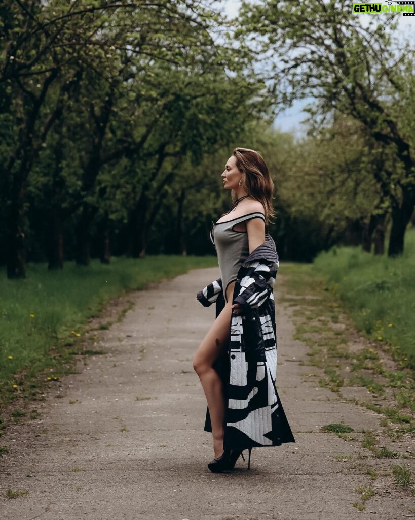 Anna Salivanchuk Instagram - Будь собою! Інші ролі вже зайняті! Photo by @baki_photographer