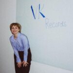 Anna Shulgina Instagram - Внимание❗️ Господа, как вы знаете, с недавних пор я стала частью VK Records (об этом найдёте пост ниже). Наши масштабы увеличиваются не по дням, а по часам, в связи с этим мы ищем талантливых, работоспособных, с горящими глазами людей к нам в команду, а именно: ▪️Артисты [любого жанра] ▪️Сонграйтеры/битмари/саундродюсеры ▪️Клипмейры ▪️Менеджеры артистов ▪️Пиарщики Резюме присылайте на почту shena@vk.team В письме обязательно(!) укажите род деятельности (артист, пиарщик, сонграйтер и т.д.), расскажите о себе, приложите свои работы, социальные сети и контактный номер. Буду лично всё читать. Знаю точно, что скоро с кем-то из вас будем вместе создавать прекрасное! 💙 С любовью, Шена. VK Records