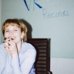 Anna Shulgina Instagram - Внимание❗️ Господа, как вы знаете, с недавних пор я стала частью VK Records (об этом найдёте пост ниже). Наши масштабы увеличиваются не по дням, а по часам, в связи с этим мы ищем талантливых, работоспособных, с горящими глазами людей к нам в команду, а именно: ▪️Артисты [любого жанра] ▪️Сонграйтеры/битмари/саундродюсеры ▪️Клипмейры ▪️Менеджеры артистов ▪️Пиарщики Резюме присылайте на почту shena@vk.team В письме обязательно(!) укажите род деятельности (артист, пиарщик, сонграйтер и т.д.), расскажите о себе, приложите свои работы, социальные сети и контактный номер. Буду лично всё читать. Знаю точно, что скоро с кем-то из вас будем вместе создавать прекрасное! 💙 С любовью, Шена. VK Records