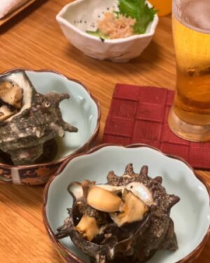Anna Tsuchiya Instagram - 伊勢、神島の海の幸がとどきました❤️😭
毎年誕生日に神島のぱぱ、ままからの海の恵
本当にありがたく美味しく頂いてます
海のつながりに感謝
都内に戻っても海のありがたみに触れられて涙涙😢
ありがとう❤️
本当に美味しい❤️

#土屋アンナ #伊勢 #神島