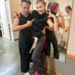 Anna Tsuchiya Instagram - みんな今週もおつかれさま😘 実はバレエ発表会もあった土屋😉 声を出さず踊りだけで 人を感動させれるバレエってやっぱすごい💕 大好きメンバー❤️ AYA先生😍RYUTA先生😍 ありがとう❤️‍🔥🫶 #土屋アンナ