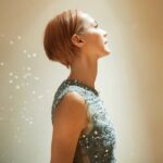 Anna Tsuchiya Instagram - 昨日はDenisのコンサートにゲスト出演！クラシックに挑戦してきたよん🤘✨来てくれたみんなありがとう😘 素敵な夜になりました🫶✨ Denisが作曲してくれてアンナが作詞をした一曲もお披露目したよ✨いつか配信できたらいいな❤️‍🔥 Thank you Denis.💖 @denissungho 写真は楽屋にて🤘 衣装は私物🫶 リメイクしたVALENTINOのドレス👗 @maisonvalentino #土屋アンナ