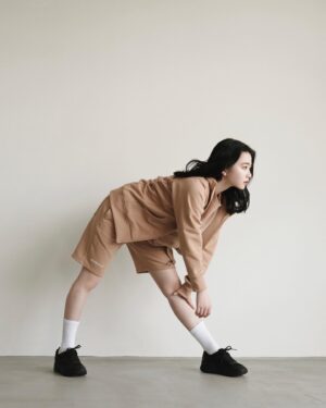 Anna Yamada Instagram - DESCENTE magazineに掲載していただいています☺️
素敵なウェアを着られてたのしかった〜是非ご覧ください！

#MOVESPORT
#ムーブスポーツ

@movesport_jp 

https://store.descente.co.jp/descente/feature/magazine_annayamadavol1/