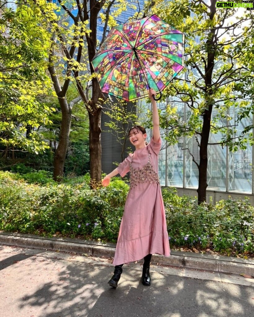 Anna Yamada Instagram - 先日の取材のときの衣装です、すっかり春〜 明日はいよいよ未来への10カウント第一話です！たのしみ🥊