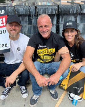 Annabeth Gish Instagram - Silver lining amidst the deep frustration and strike fatigue is seeing dear friends, cast mates and crew family on the picket line. A few of the #SOA family today at Fox. Sigh. @sagaftra @wgawest