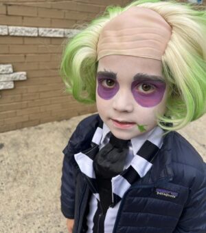 Annaleigh Ashford Instagram - Halloween 2023 🎃 Jack as Beetlejuice, Mom as Lydia, Dad as Alec Baldwin and Gracie as The Handbook for the Recently Deceased 😍