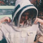 Annalise Basso Instagram - You best BEElieve, I love bees. And puns. Comments featuring bee inspired puns are acceptable and encouraged 🐝📸@alexandriabasso