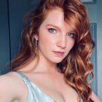 Annalise Basso Instagram - Tonight’s special is lightly seared Gilda energy seasoned with major Satine vibes. Pair with a tall drink of cool water (or Lagavulin whiskey).