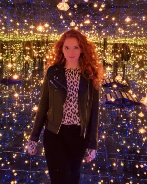 Annalise Basso Instagram - Light footed as nocturnal shade.