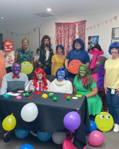 Annastacia Palaszczuk Instagram - The team at the Queensland Children’s Hospital have a pretty special tradition.

They have a Dress Up Day every year to mark the hospital’s birthday.

This time around the theme was Disney.

It puts a smile on their young patients’ faces.

And I’m pretty sure the parents love it too.

Magical.

#childrenshealth #disney