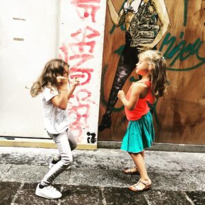 Anne Caillon Instagram - Girls're back in da hood🤘🏼#bff #CP #fucklarentrée #paris02