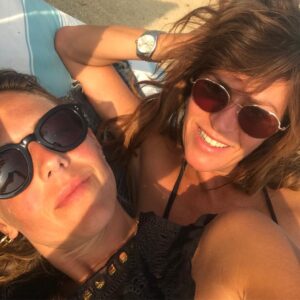 Anne Caillon Instagram - Last Beach girls Day ☺️🌻🌝 @madambou @lacabanemediterranee_  @ninaninalunetier #friends #stupid #sweetness #soleil #tata