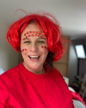 Anne Edmonds Instagram - @taskmasteraustralia starts tonight at 730pm on @channel10au I loved making this show because they let us do whatever we want. Honestly, no idea was out. Everything made sense to me at the time, including this costume. You should watch! It's funny. Will also be available on @10playau And I loved working with all these guys except Lloyd who I fought to the death.
