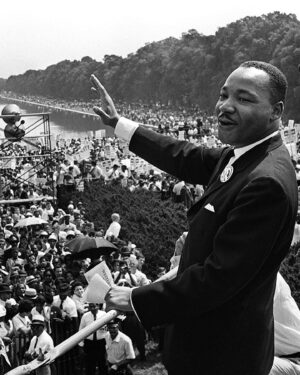 Anne-Krystel Goyer Instagram - Aujourd'hui, à l'occasion de la #JourneeMLK, et chaque jour, nous rendons hommage à l'héritage du Dr Martin Luther King Jr. & nous poursuivons le combat pour l'égalité, l'équité et la justice pour tous.