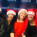 Anne Roumanoff Instagram - À 11h sur @europe1 on va mettre des bonnets de père Noël Avec @lealandoofficiel @jeremylorcaoff @benh_officiel @michaelquiroga #Joyeux Noël !