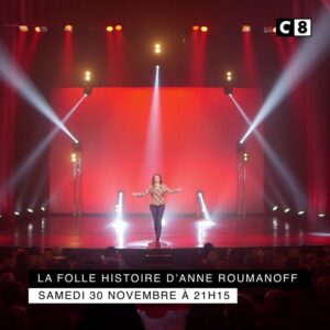 Anne Roumanoff Instagram - Rendez-vous sur @c8lachaine samedi 30 novembre à 21h15 avec @jarrytypique @carolinevigneaux @eliesemounofficiel @chantalladesou @jeremyferrarioff @ericantoineoff @michelebernierofficiel @pascal_legitimus