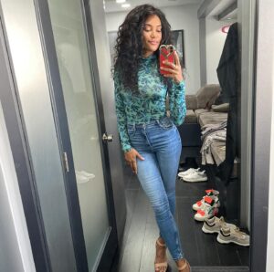 Annie Ilonzeh Thumbnail - 3 Likes - Most Liked Instagram Photos