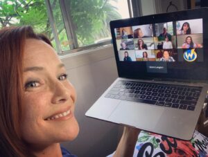 Annie Wersching Instagram - Can’t tell you how amazing it was to see and chat with this crew today. 🥰🥰🥰
Thank you @wizardworld for bringing this @marvelsrunaways gang together!