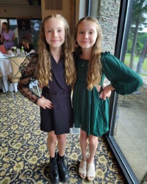 Anniston Price Instagram - Banquet night!