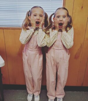 Anniston Price Instagram - Volume 2 of @strangerthingstv is out today! Going to need to hold on to my twin for this one! @annistonpricetwins

#strangerthings4 #hollywheeler #strangerthings #tinsleyprice  #annistonprice