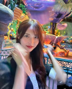Anon Instagram - ディズニーシーでパシャリ( ◜︎︎𖥦◝ )
マーメイドラグーン🧜🏻‍♀️🫧🪸

 #ディズニー  #ディズニーシー #ディズニーコーデ  #ディズニーランド  #disney  #🐭 #夢の国 #35周年 #いいね返し #disneysea #instagood #tdr #楽しかった #l4l #おそろコーデ #love #ディズニーデビュー #iphone15  #画質いい  #💓 #あのん #dholic  #スカート  #ootd  #タワーオブテラー  #ハロウィン  #halloween  #いいね返し  #いいね  #fff