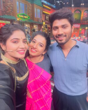 Anshita Akbarsha Instagram - My Cooku with comali family 🧿🤍
#happy #love #frenship #vijaytelevision #cwc #cec5 
#memories  #cookuwithcomali #fun #funtym