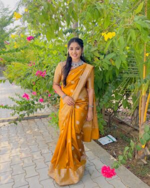 Anshita Akbarsha Instagram - Be positive 🧿🤍
Saree @sarvatva.chennai (very beautiful saree 🤍)
Jewellers @new_ideas_fashions 
#happy #chellamma #vijaytelevision #chellammamalar #treanding #insta #instagood #post #flyhigh #smile #ornaments #sareelove #saree
