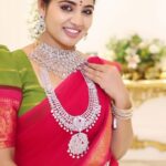 Anshita Akbarsha Instagram - @saravana_stores_elite Bringing cultural richness in gold jewelry with fine intricacy, traditional design and breathtaking emblishments in our Saravana Stores Elite Gold in T Nagar, Tambaram in Chennai and Tirunelveli, Tamilnadu. Saravana Stores Elite Diamond is the one and only Diamond and Platinum shop in all over India with wide range of collections and mesmerizing designs that will definitely explore your favorites in unbeatable price. Visit our exclusive #SaravanaStoresEliteGold #SaravanaStoresEliteDiamond to shop jewels that are specially crafted to flaunt your elegance and sparkle you like a star! Contact/Whatsapp Numbers : 8056003000 / 9500037268