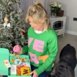 Anthea Turner Instagram - Drew and Ross @wzis.dog , Giving you a shout out because you touched my heart and Soho is obsessed with the shake of your tin and I do say “WZ’IS” to him Glad you are doing so well and I met you at the beginning of your journey Congratulations You deserve it 🫶 Jumper from @countryconnections 💚