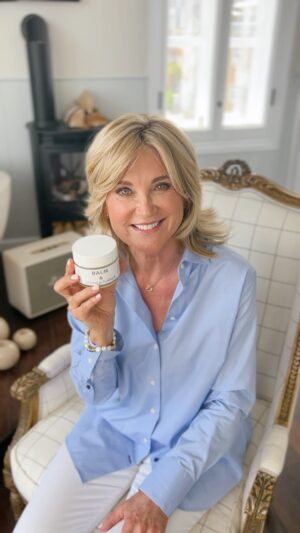 Anthea Turner Instagram - Thank you for all your kind messages for BALM 6, I think we’re going to have a lot of fun with this.

It started when I was clearing out our bathroom cupboard slightly embarrassed at the amount of products Mark and I had between us. I said “Can’t we just have one pot that does everything?” 

For some time I’ve questioned what we really need to take care of our skin and have become cynical of the ‘fear and fix’ marketing constantly thrown at us. So, I spoke to a friend who knew a chemist with an interest in beauty products, we met, she understood what I wanted and there began my journey to this little miracle in a pot, all made in Donna’s kitchen in Kent for you and me to use and enjoy. 

Called BALM 6 because it is specifically designed to perform six functions
1. Cleanse and dissolve makeup 
2. Be a nourishing face mask
3. Hydrate your lips 
4. Preserve your hair growth
5. Preserve your eyelash and eyebrow growth
6. Moisturise and hydrate your cuticles for again healthy growth.

Its big test came when I took it on holiday with me to Crete and Vickie, my Manager, also put it in her holiday case on a trip to the States, we both came back elated with the results. Our skin and hair had been nourished, protected and preserved. 

I’m firmly convinced now no cupboard should be without a pot of BALM 6. 

If you want to order a pot head to link in my bio

Hope you enjoy everything about it and look forward to hearing other ideas you for it!

Also shirt is from @tillsworthdefined