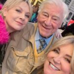 Anthea Turner Instagram - On World Cancer Day can I say a big thank you to Lisa Allen for bringing together @pinkribbonfoundation Beautiful BOLD ladies @bold_exhibition They stood together in the iconic Piccadilly Circus and saw their faces in lights. Stunning shots taken by @caroline_sikkenk appeared above them it was surreal, beautiful and charming. Lisa Allen I don’t know how you do it you are a power house, please run for President and the world would be safe. In fact, if women ruled the world it would be safe full stop 🛑 ✋ @thelindanolan - You amazing, resilient, generous, human. @wendy_turner_webster Dad @sarinarosetaylor @pilucaworld.art Thank you for being there 💞💞💞💞