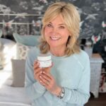 Anthea Turner Instagram – Thank you for loving BALM 6 so much but we’ve sold out!!

Totally miss calculated our avalanche of orders but don’t worry we’re mixing, whipping, filling, labelling as quickly as we can.

You know its all hand made in Kent using the finest ingredient so please bear with us 

Next drop will be sent out on the 9th of April.

You can pre-order on my website so yours will be at the very front of the posting queue. Head to the link in my bio or directly to – www.antheaturner.com

I’m also on my last jar and guess what? This afternoon I dropped it on a tiled floor broke the jar and just spent the last 20 mins saving as much as I can picking glass out of the balm – Agggggg 

Had a ‘home day’ today catching up with paperwork and putting things back in the kitchen after our reno so took the opportunity to smother my face in BALM all over my face letting it soak in and nourish my skin.

Sweat Shirt – Old but Zadig and Voltare probably in their sale X