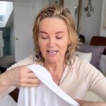 Anthea Turner Instagram – Drying my lashes to help them curl upwards and smoothing down my eyebrows so all the little hairs lay in the right direction I’ve been doing for over 30 years and didn’t think it was weird until a friend screamed “What are you doing?” 🤣🤣

Logical to me !!

What beauty tip do you have that’s odd but normal for you? I’d love to hear them 😍