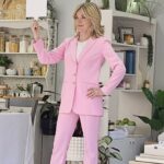 Anthea Turner Instagram – Throwing out shots over the last few days. 

Great time in Manchester St Anne’s Square launching an excellent priced interiors range – Can tell you tomorrow where it’s from – No one guessed it !! 🤑 Thank you @katiefrankierobson for the shot 📸
Pink suite @patriziapepe 

Home to flowers 🌺 
Thank you @arena_flowers you are my favourite 🤩 

Saturday on Squeezy Easy for a job in Crete – journey made more luxurious by taking own food all wrapped up in this cool bag from @fortnums 
I bought it 2 years ago designed, as you can see,  to fit a dropdown table that and Cashmere socks and you could be in BA Buisness 😂😂😂😂😂

Landed Chania and now filming @mistralsinglesgr – Amazing place for 30 years they’ve welcomed the single traveller you can come with friends or on your own but no couples – everyone eats together on 2 long tables so that panic is dealt with – Trips if you want to go on them or just relax. Will tell you more when I’ve spent longer here. 

Last shot is @biolea_astrikas_estate The olive oil here is to die for.
 Every morning take half a shot glass of extra virgin cold pressed oil and convinced it’s stopping the aches – I also put a table spoon in Soho’s dog food and he’s bounding around for an 11year old Frenchie 👌🇬🇷🇬🇷🇬🇷❤️